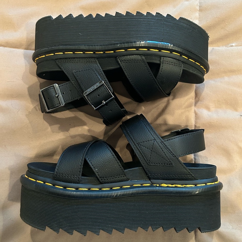 Dr. Martens Voss II Quad Sandal
